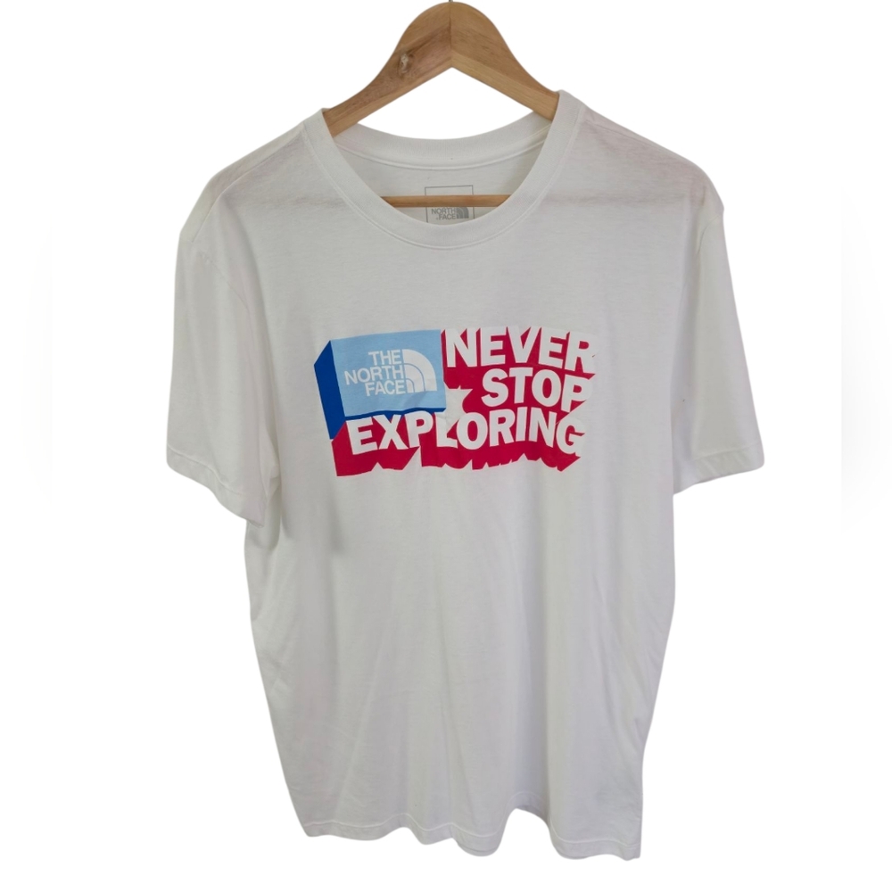 NWOT The North Face Graphic White Short Sleeve Tshirt Tri Blend Size Large